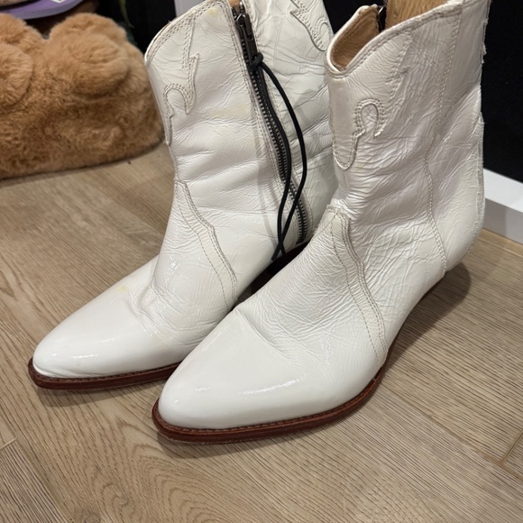 Free People Patent Leather Frontier Cowboy Bootie size 9.5 - Picture 3 of 3